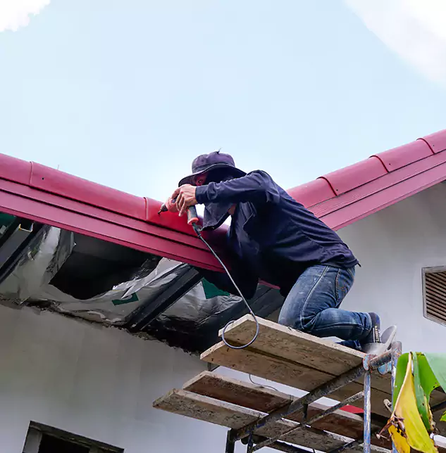 Expert Gutter and Roof Repair: Keeping Oceanside Properties Dry and Protected