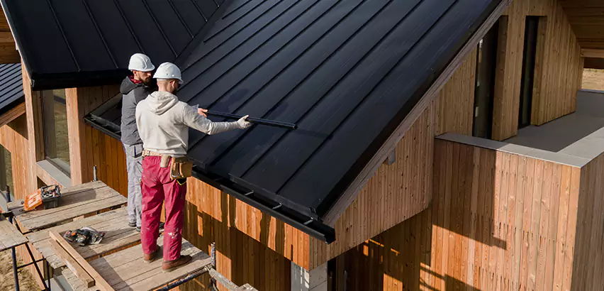 Metal Roof Maintenance in Oceanside